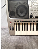 Yamaha PSR-2000 - Digital Keyboard - Silver/Gray - Very Good w/ stands - Image 21