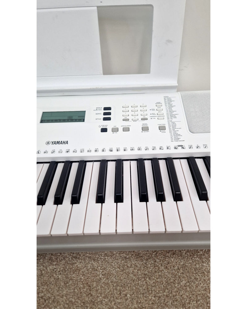 Yamaha Ez-300 - Keyboard - Excellent w/ Soft Case & Power Supply - image 3