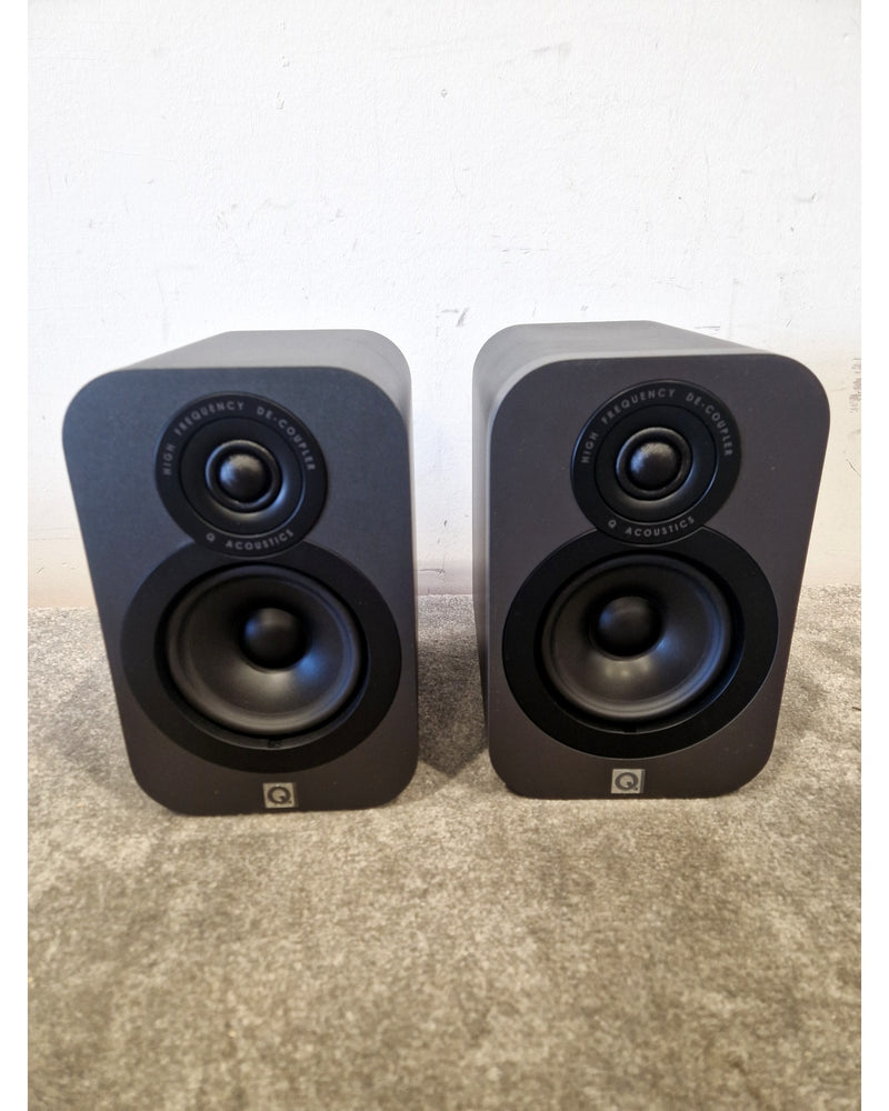 Q Acoustics 3010 HI-FI Speaker Pair - Black HI-FI Speakers - Compact Design - Excellent w/ & tags - Image 12