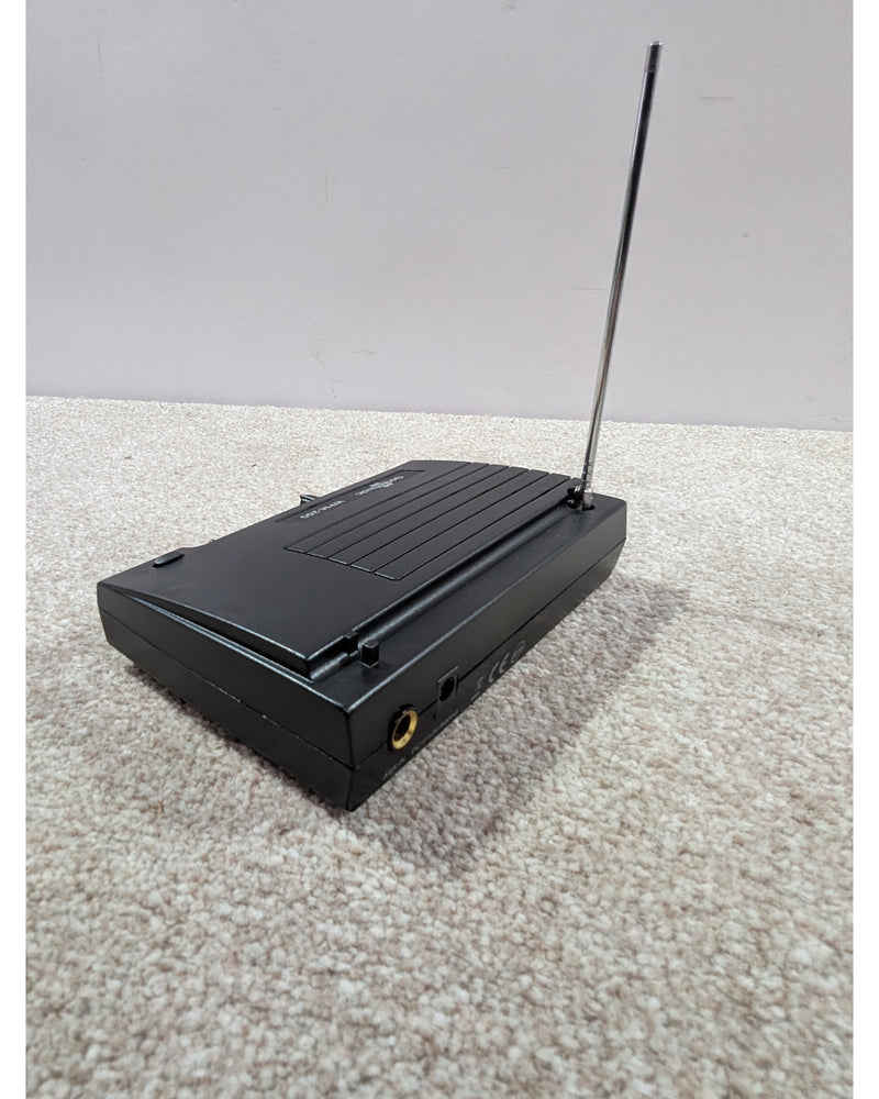 Gear4Music WPM-200 - Wireless System - Like New w/ Original Box, Manuals, Power Supply - image 9