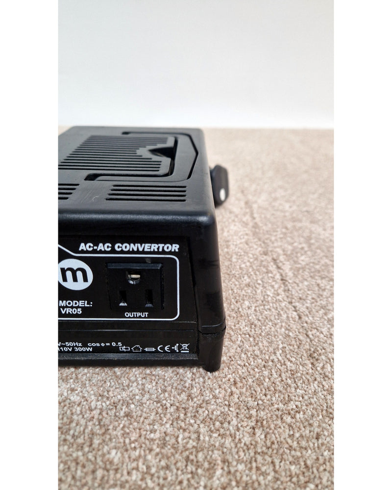 Step down transformer - Voltage Converter - Good - Image 2