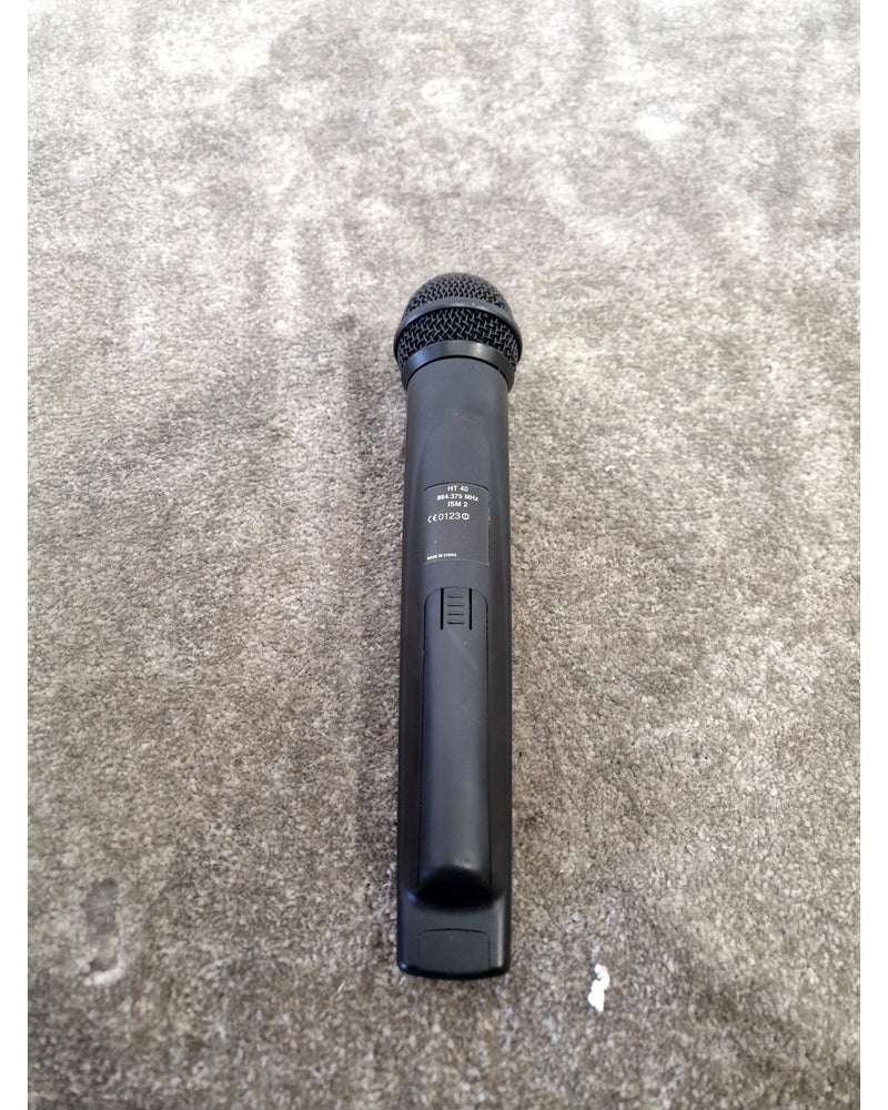 AKG UHF SR40 - Microphone System - Fair - Image 13