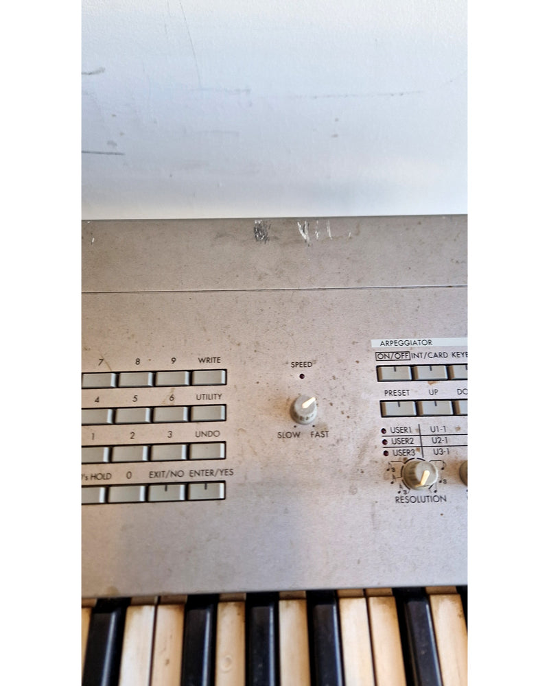 Korg Z1 - Digital Synthesizer - White - Good - Image 9