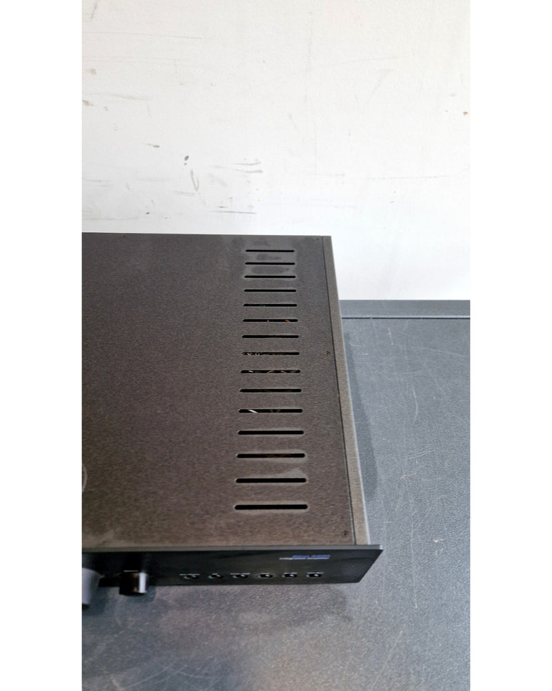 Cambridge Audio Azur 540A - Hi-Fi Amplifier - Black - Excellent w/ remote_control & Manuals - image 8