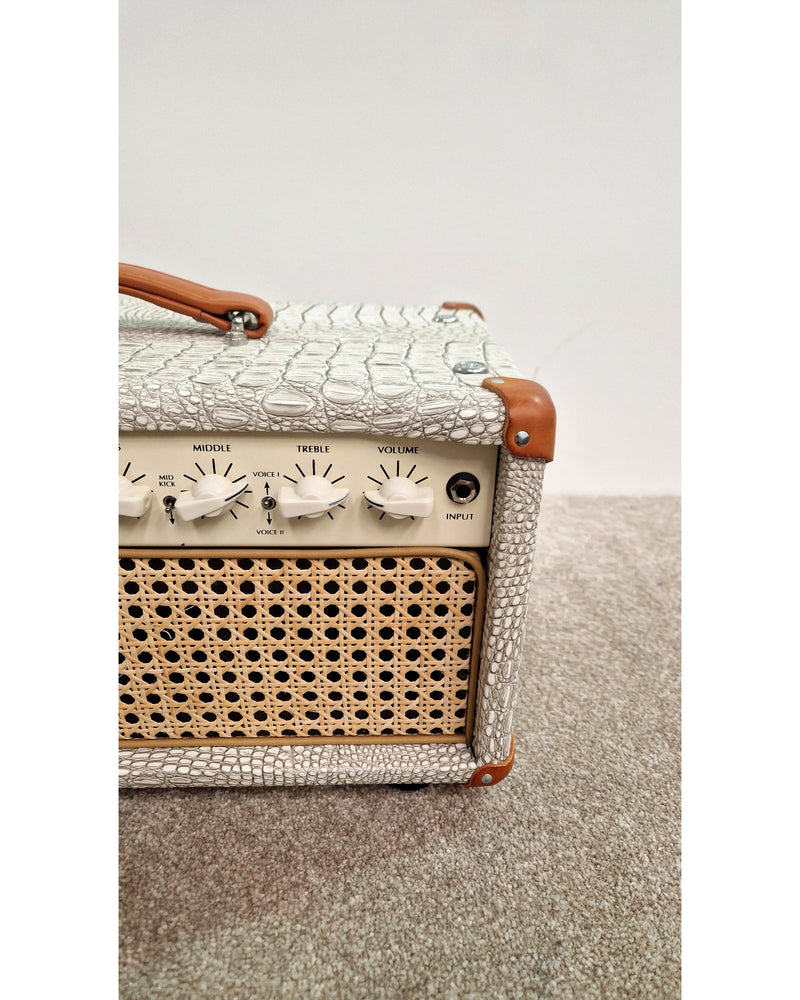 Victory V40 Duchess Deluxe - Guitar Amplifier - Fair - image 16