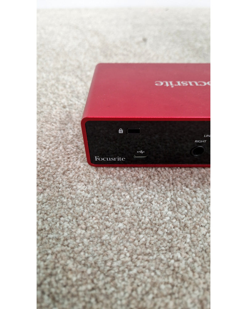 Focusrite Scarlett Solo - Audio Interface - Excellent w/ Original Box - image 9