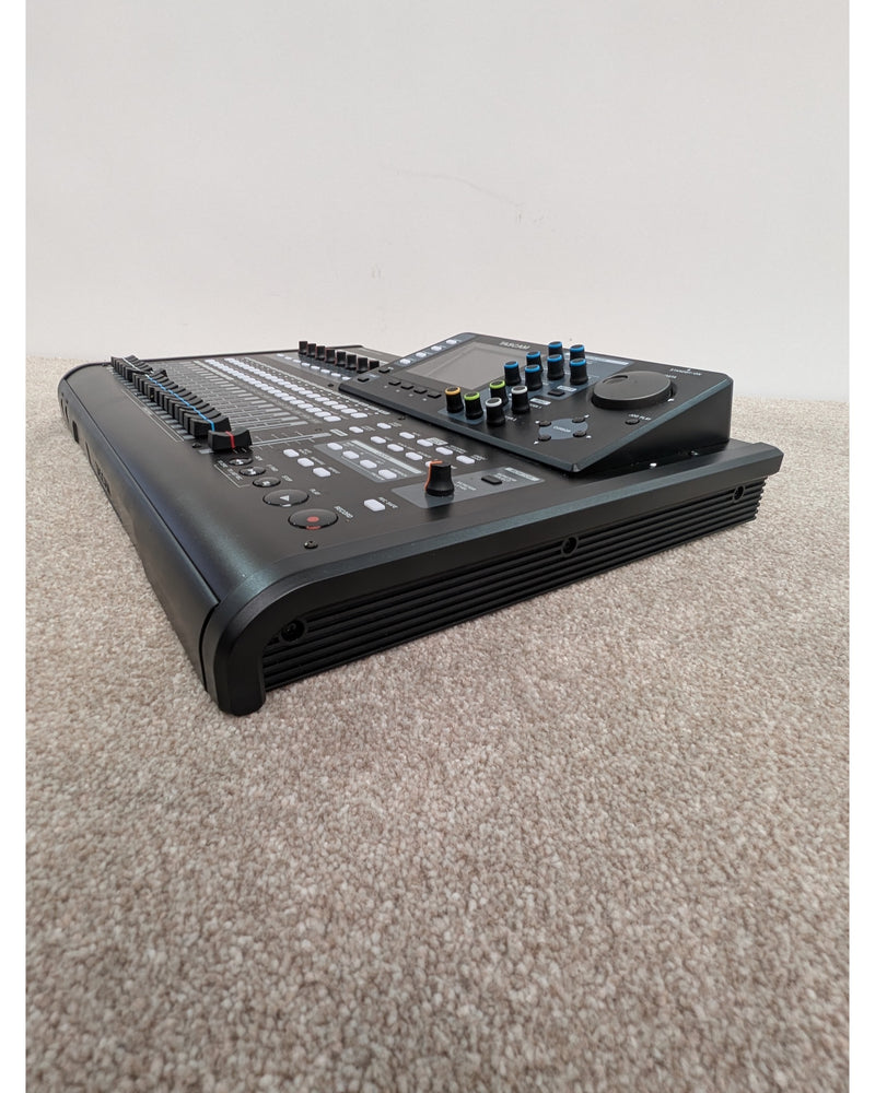TASCAM DP-32SD - Recorder - Black - Excellent w/ Manuals - image 2