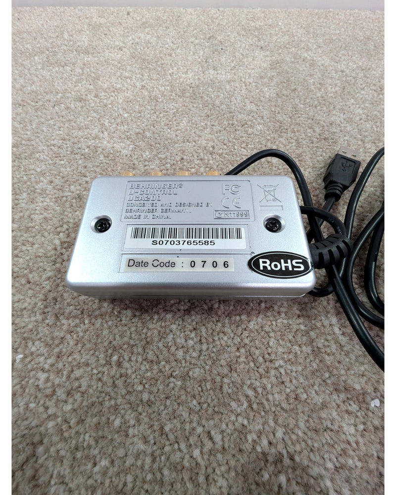 Behringer U-Control UCA200 - Audio Interface - Like New - image 4