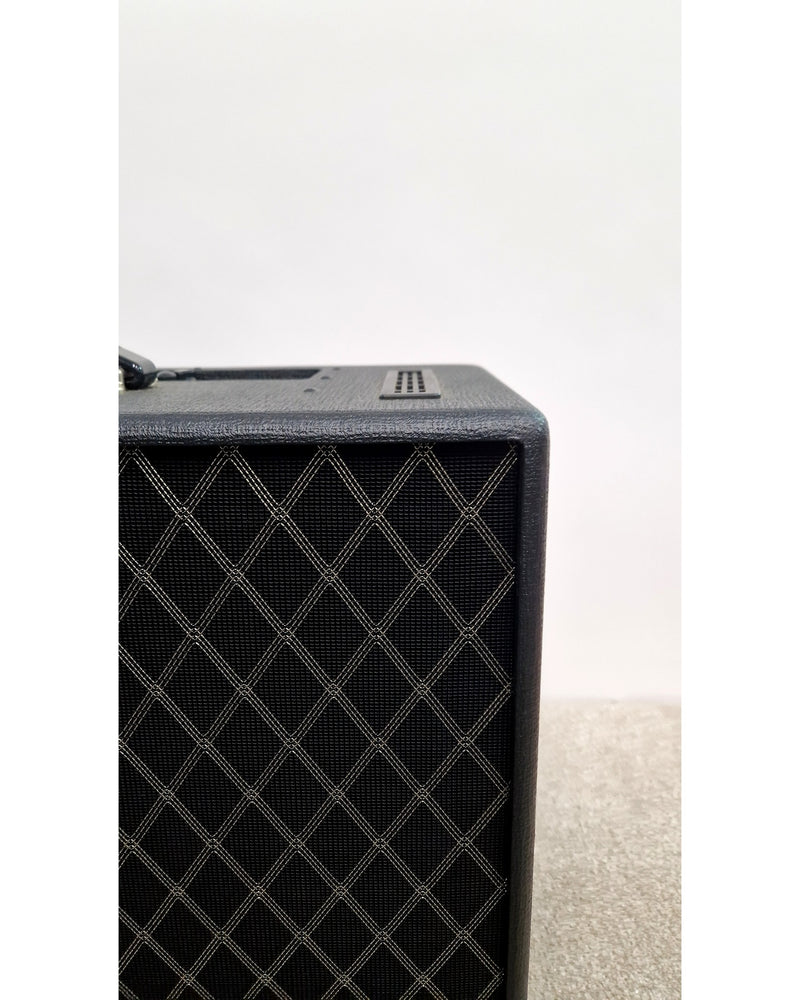 Vox VT100X - Guitar Amplifier - Black - Excellent w/ Soft Case - image 6
