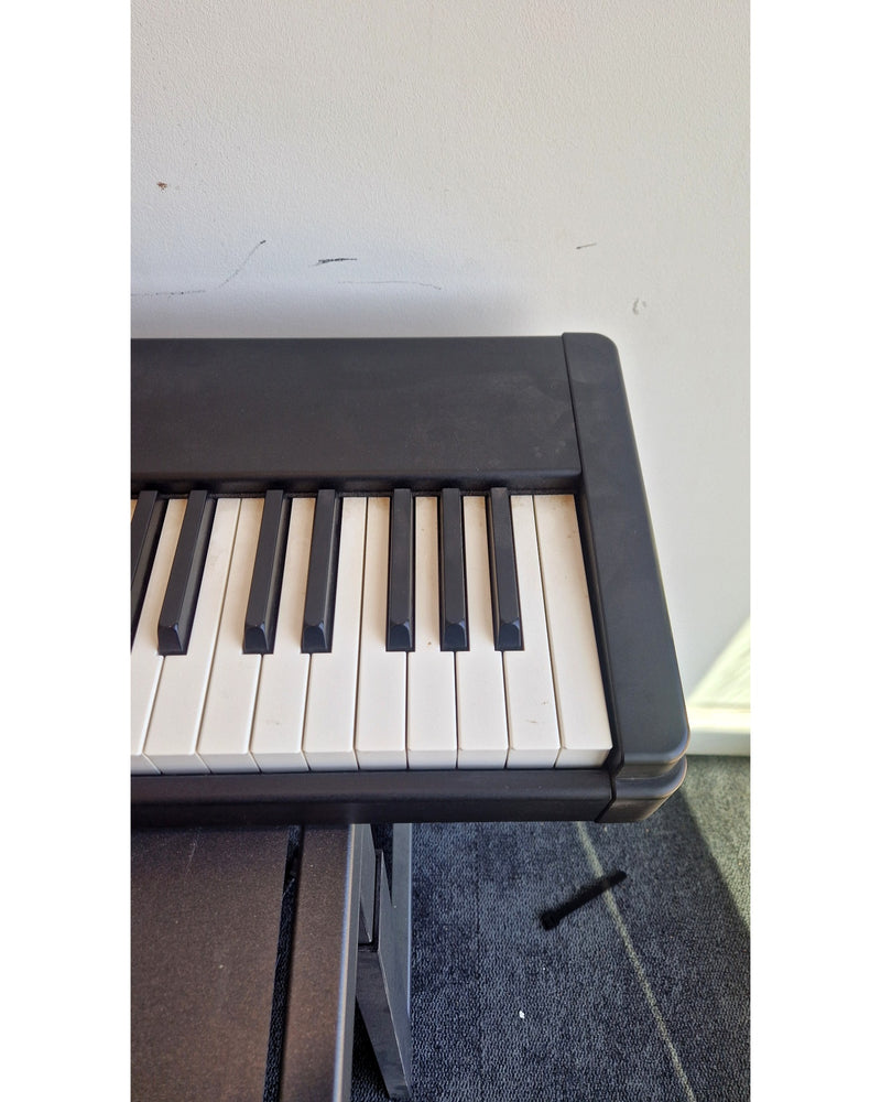Yamaha P-80 - Musical Keyboards - Good w/ Power Supply - Image 2