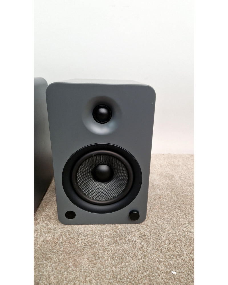 Kanto YU6 - Hi-Fi Speaker - Black - Very Good - image 2