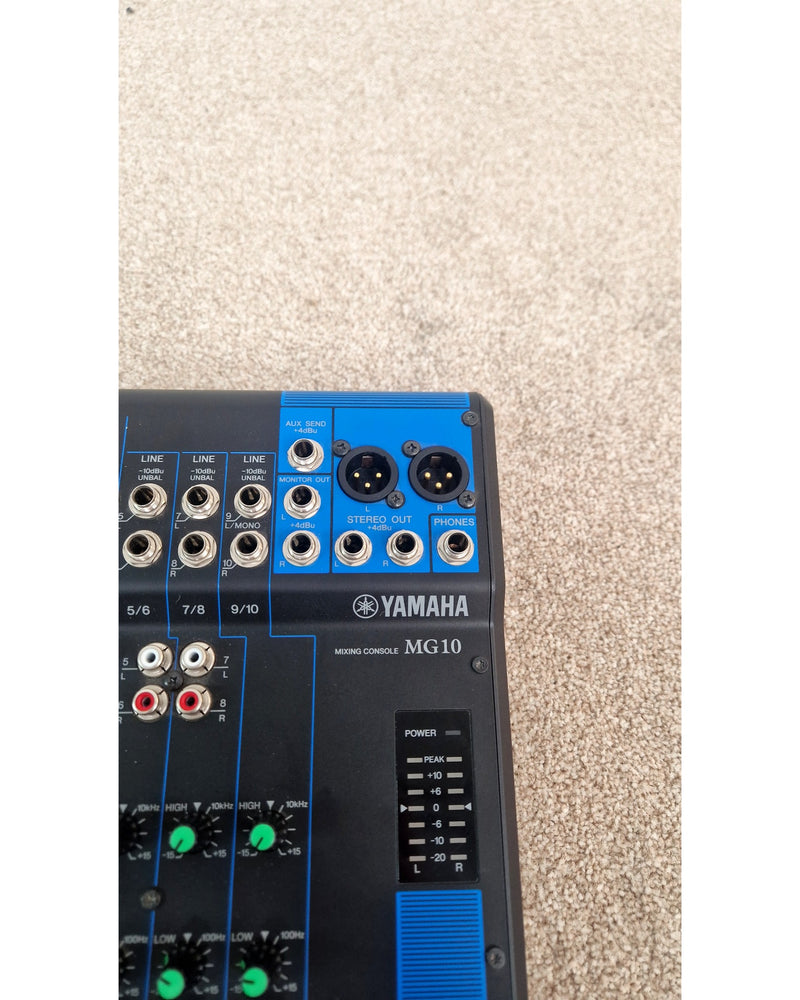 Yamaha MG-10 - Mixer - Excellent w/ Cables - Image 2
