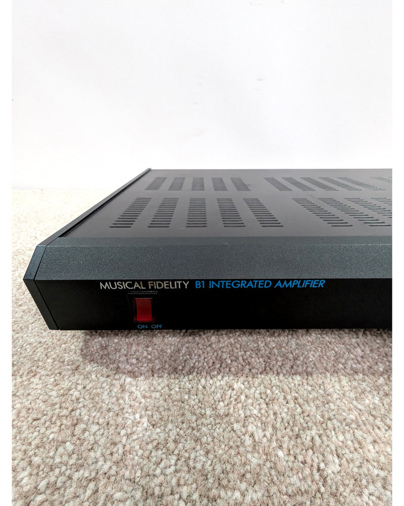 Musical Fidelity B1 - Hi-Fi Amplifier - Black - Fair - image 4