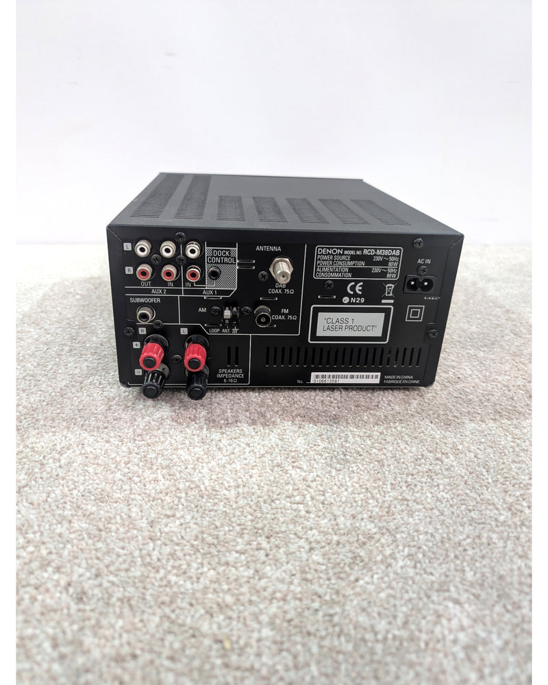 Denon RCD-M38DAB - CD Player - Very Good w/ Hard Case - image 4