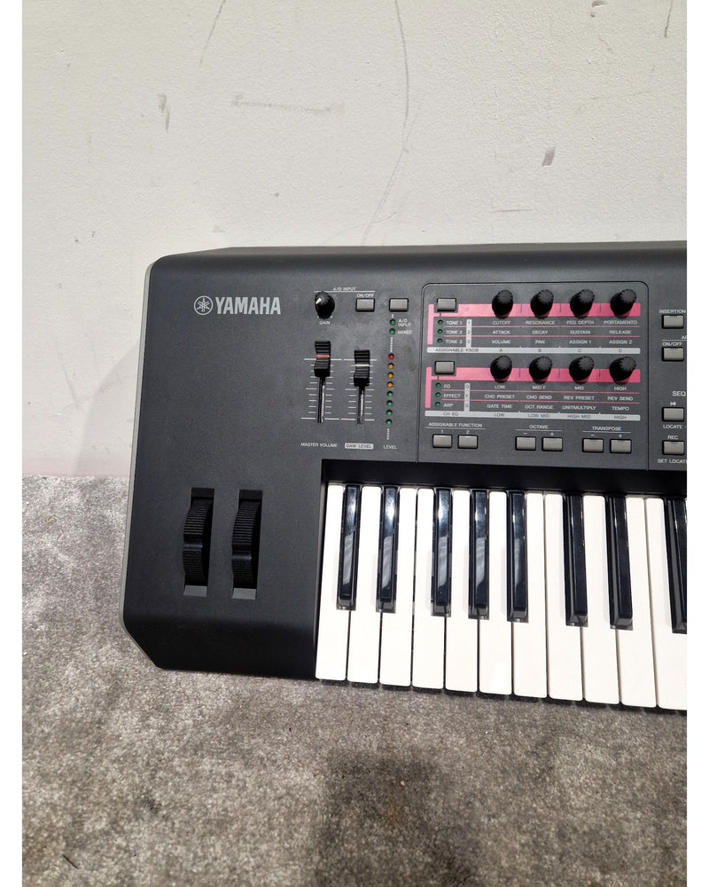 Yamaha MOX6 - Synthesizer - Excellent w/ Soft Case - Image 9