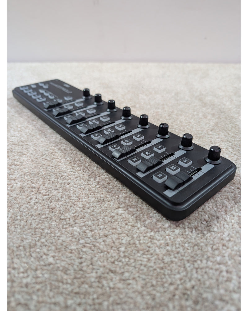 Korg nanoKONTROL2 - MIDI Controller - Black - Excellent w/ Original Box & Manuals - image 2