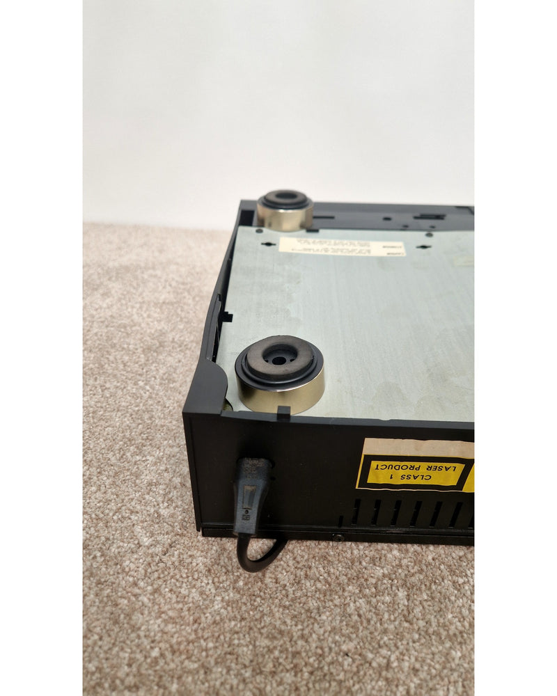 Marantz CD-40 - CD Player - Fair - image 10