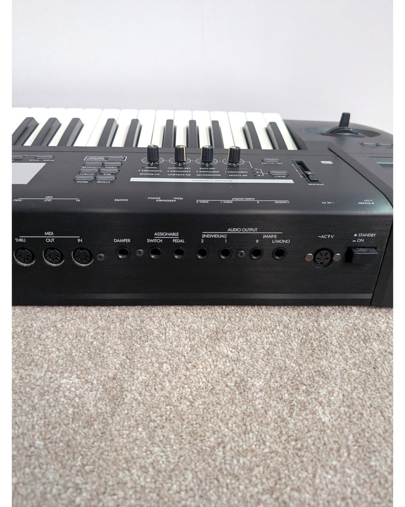 Korg TR61 - Keyboard - Black - Excellent w/ Manuals & Power Supply - image 7