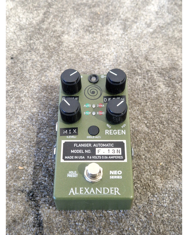 Alexander F-13 Neo - Effects Pedal - Green - Excellent w/ Original Box - Image 12
