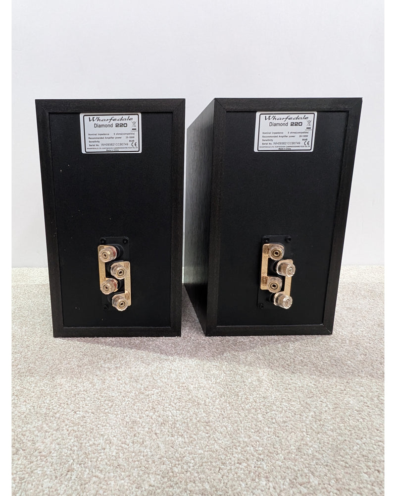 Wharfedale Diamond 220 - Hi-Fi Speakers - Black Woodgrain - Excellent - image 6
