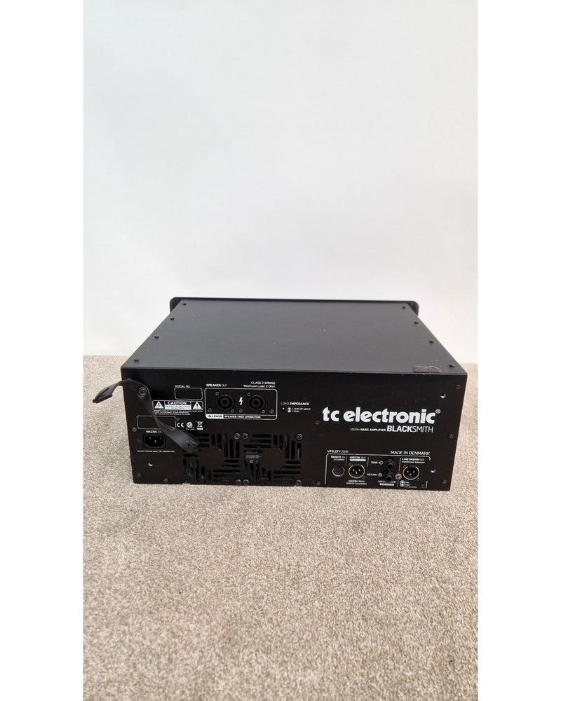 TC Electronic Blacksmith - Bass Amplifier - Very Good - Image 11
