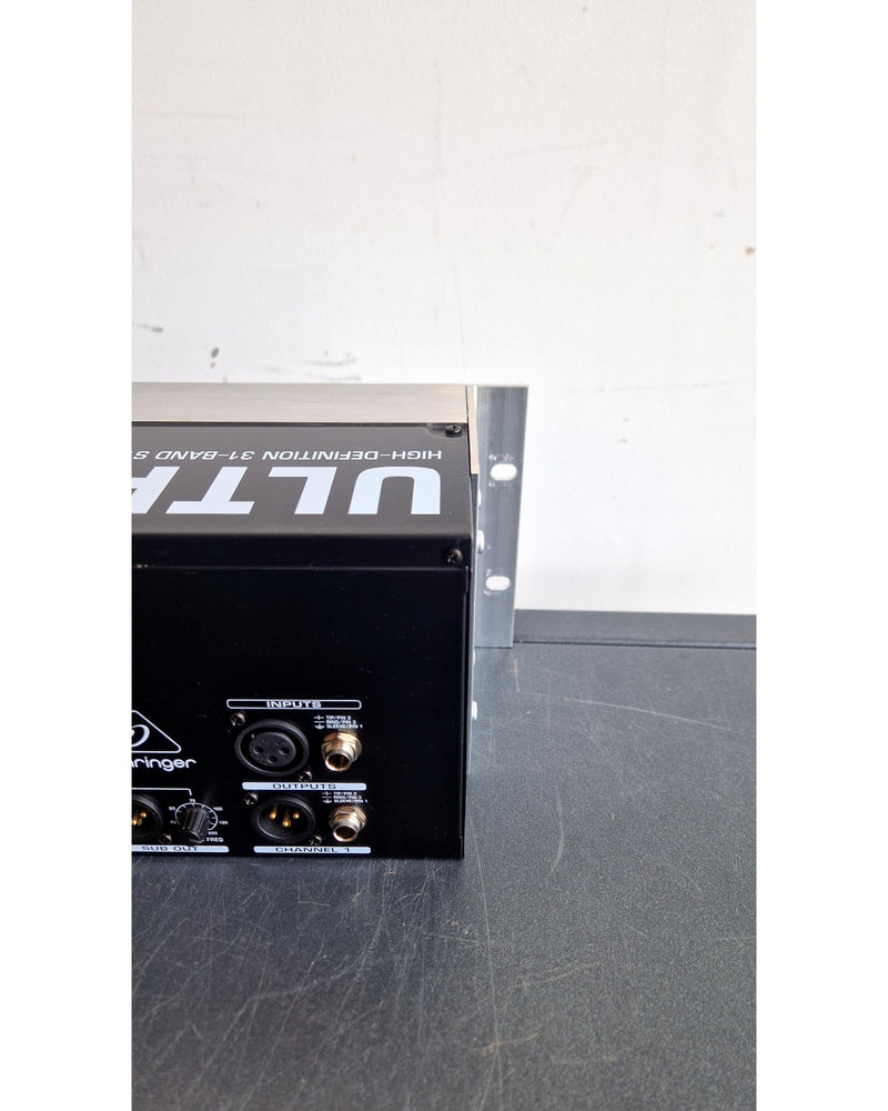 Behringer Ultragraph Pro (FBQ6200HD) - Equalisers - Very Good - image 15
