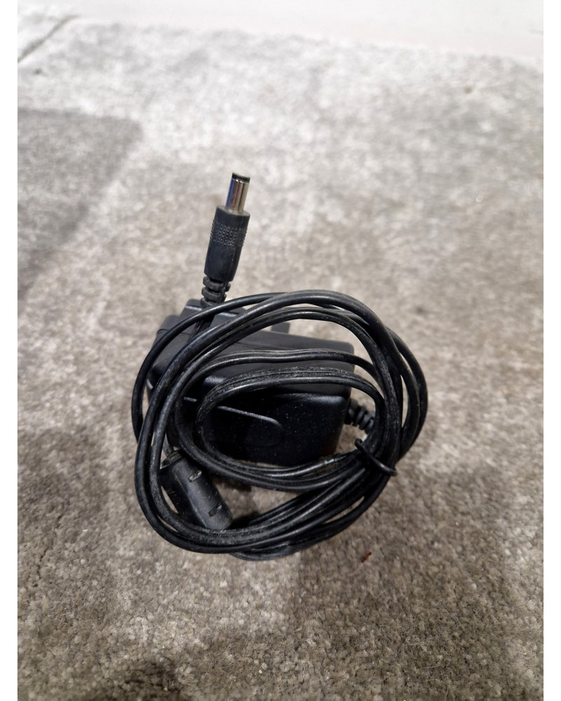 Akai EIE Pro - 4 in/4 out USB 2.0 audio/MIDI interface - Good w/ Original Box - Image 3