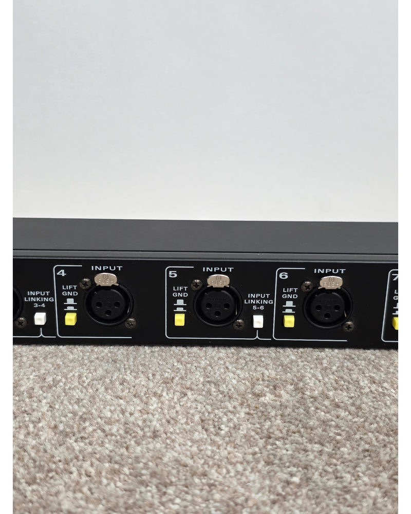 t.racks Split It Eight - Preamp - Excellent - image 3