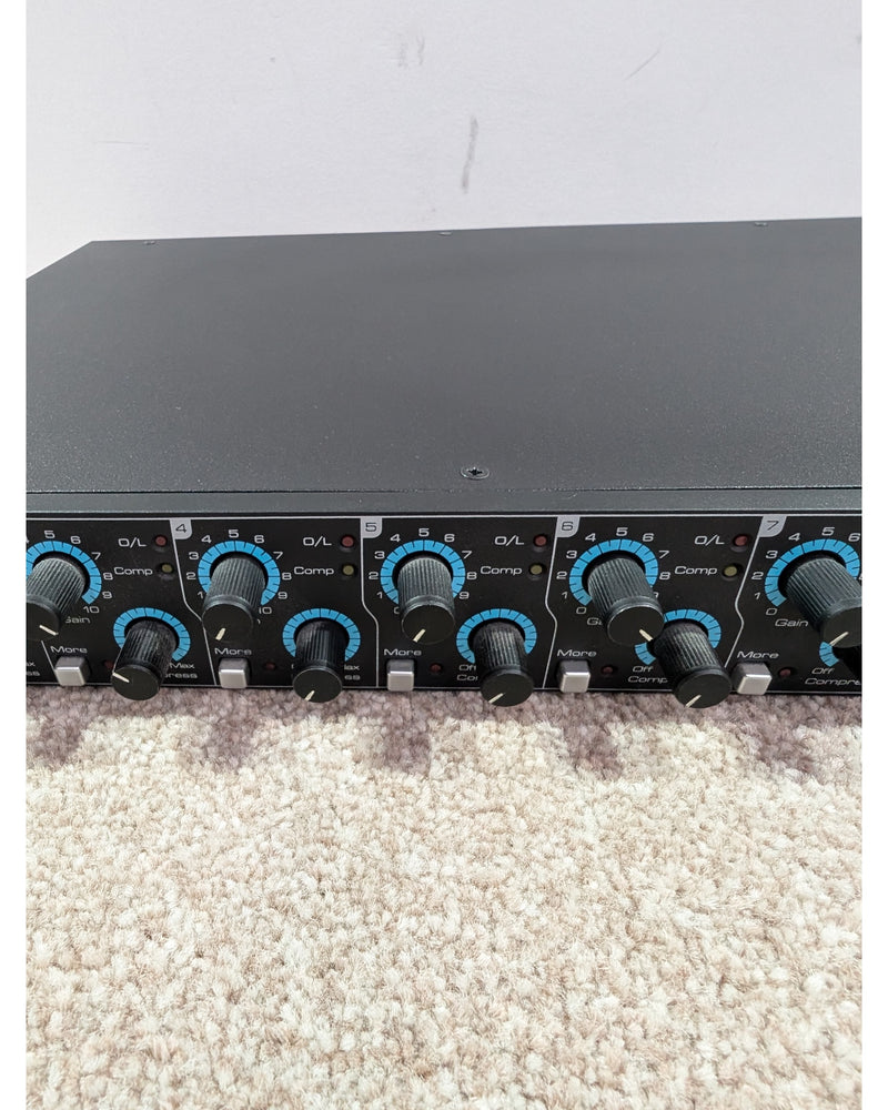 Focusrite Scarlett OctoPre Dynamic MkII - Audio Interface - Very Good w/ Original Box - image 5