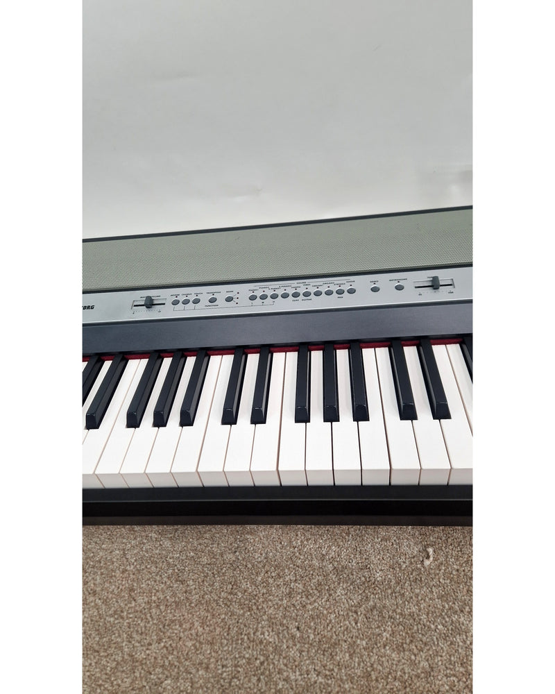 Korg SP-250 - Digital Piano - Excellent w/ Soft Case & Power Supply - image 4