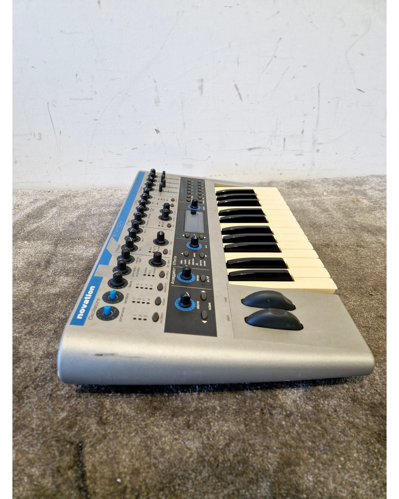 Novation K-Station Synthesizer Keyboard - Compact Design - Good - Image 5