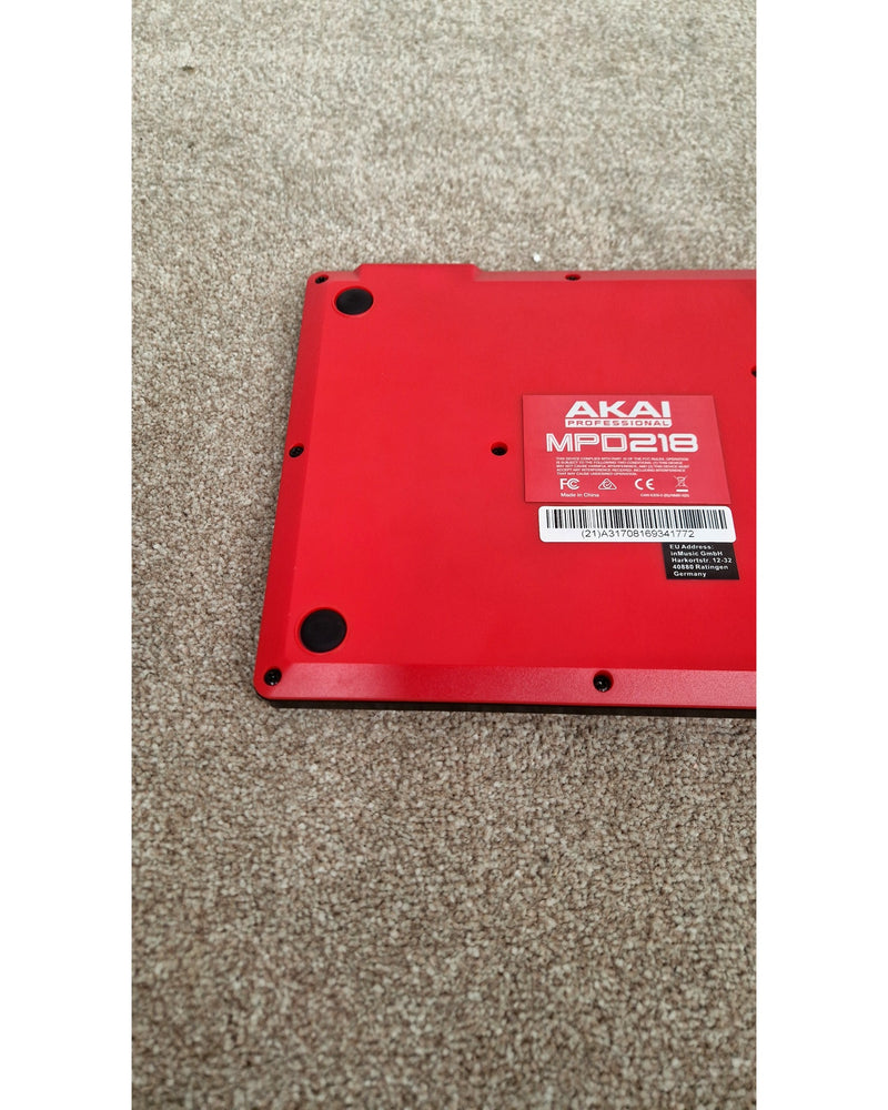 AKAI MPD218 - MIDI Controller - Like New w/ Original Box & USB Cable - image 3