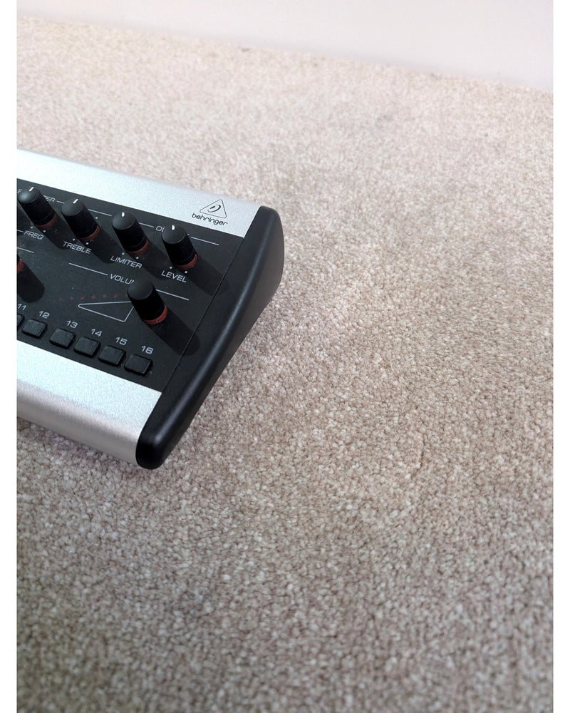 Behringer Powerplay P16-M - Audio Interface - Excellent w/ Original Box, Manuals, Power Supply - image 6
