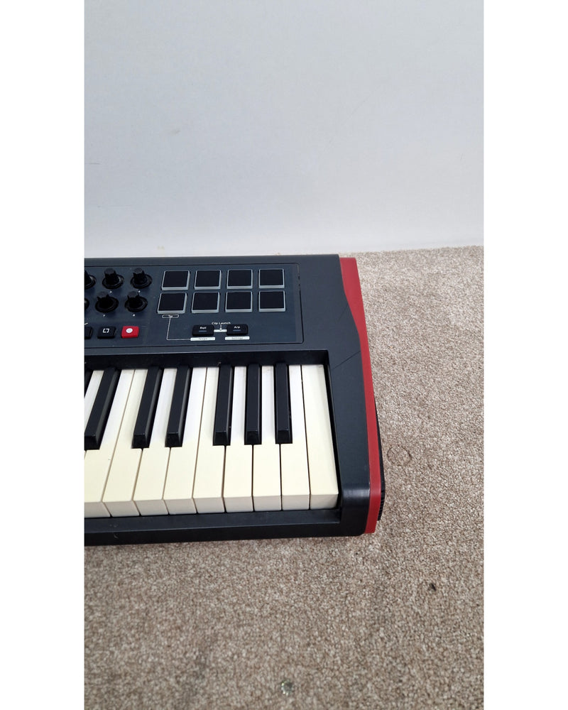 Novation Impulse 49 - MIDI Controller - Black - Good - image 2