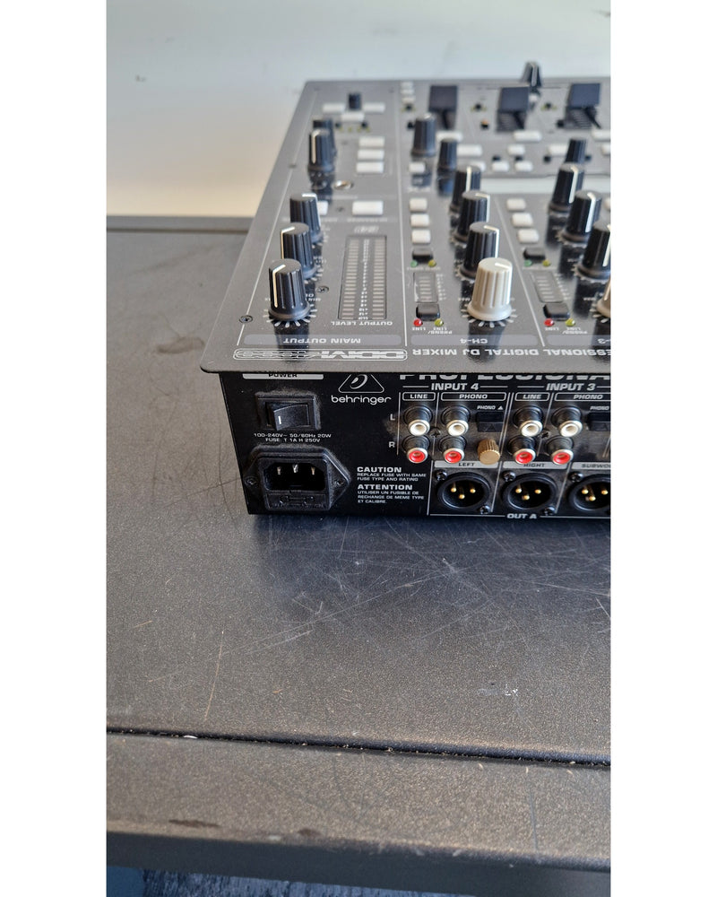 Behringer DDM4000 - Mixer - Good - Image 15