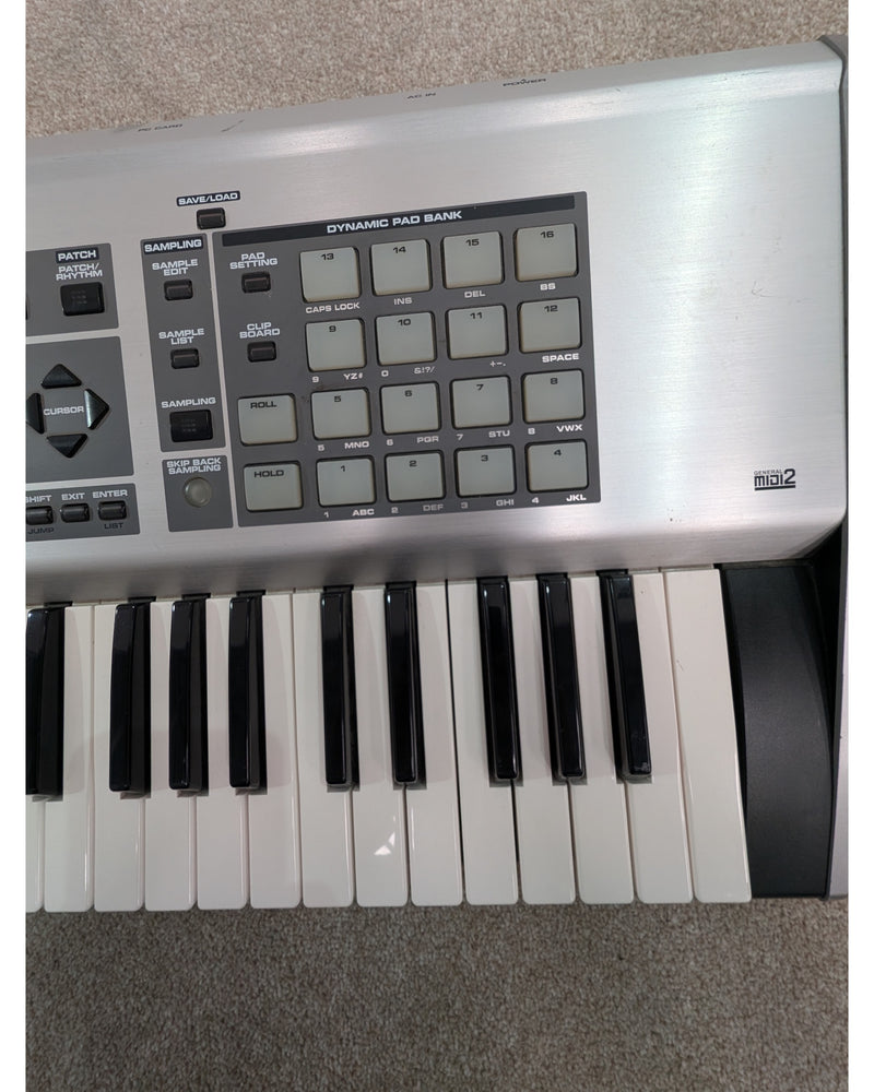 Roland Fantom X6 - Synthesizer - Very Good w/ Soft Case - image 11