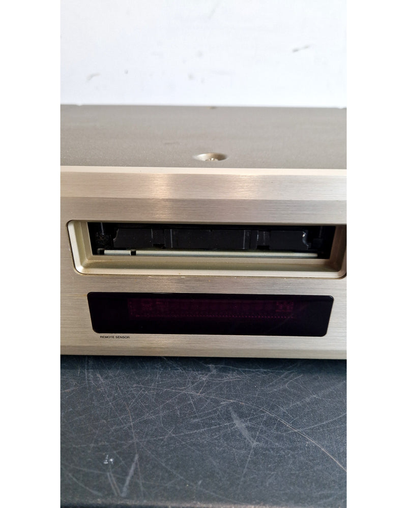 Denon DVD-2800 II - DVD Player - Spares or Repair - image 3