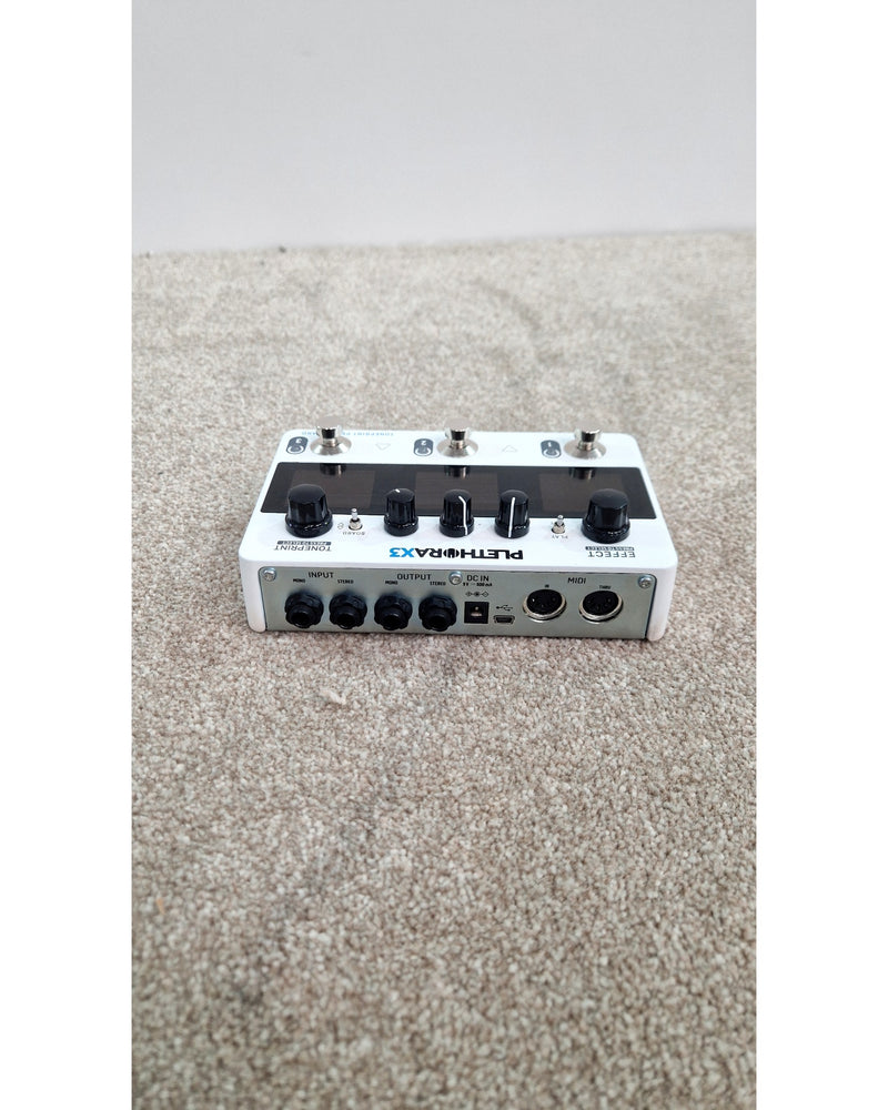TC Electronic Plethora X3 - Multi-Effects Pedal - White - Excellent w/ Original Box & Manuals - image 5