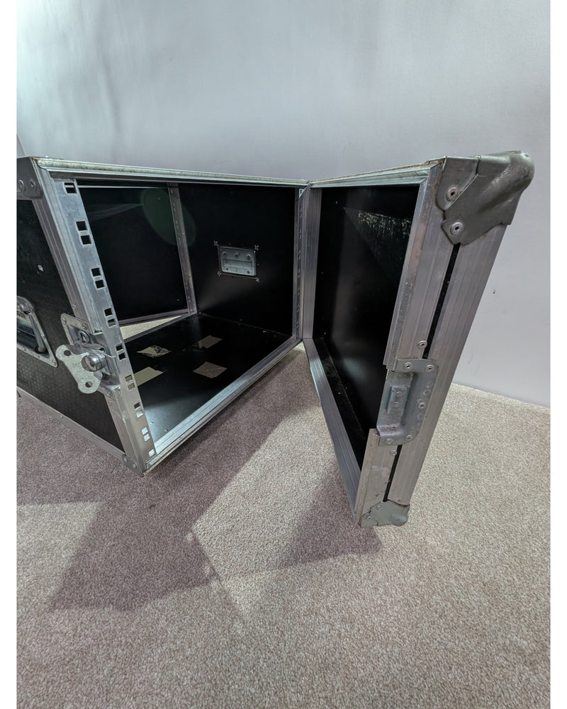 Rack Flight Case (Exterior Dimensons 52cm x 38cm x 53cm) - Cases & Racks - Good - image 11