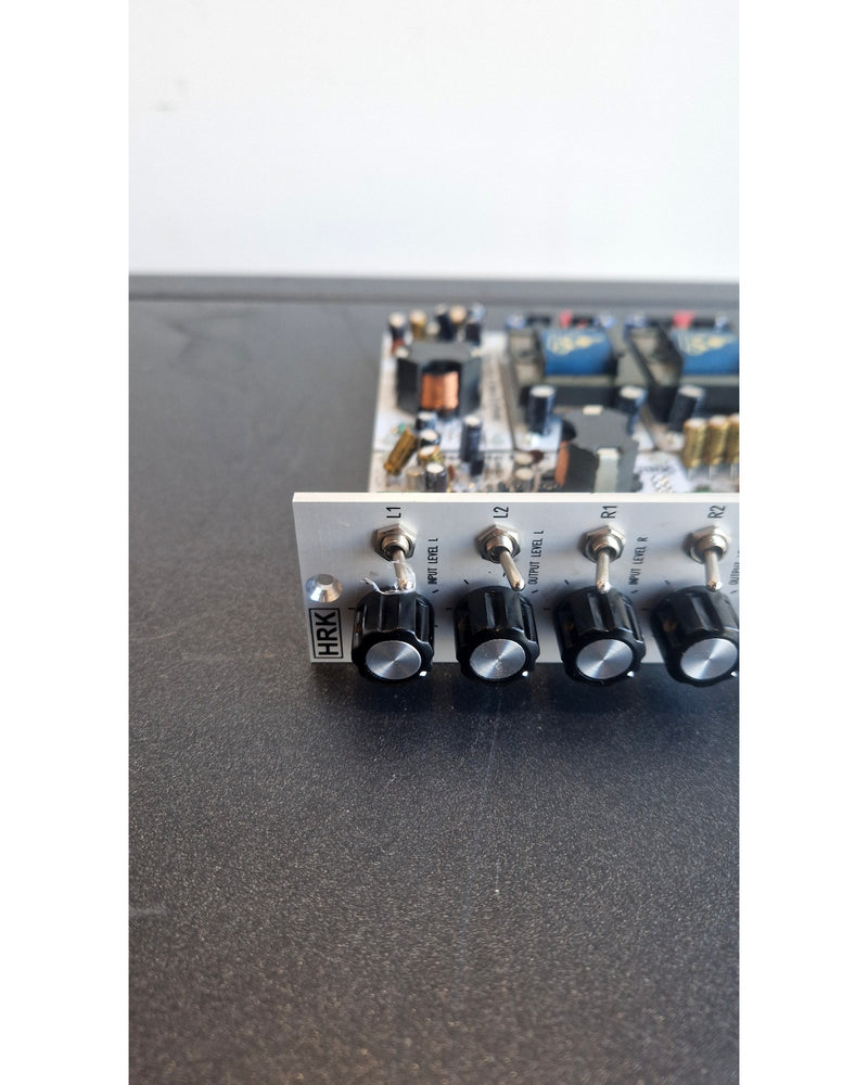 HRK C2584 - Studio Gear - Excellent - Image 9