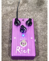 Suhr Riot - Effects Pedal - Purple - Like New w/ Original Box & Manuals - Photo 2