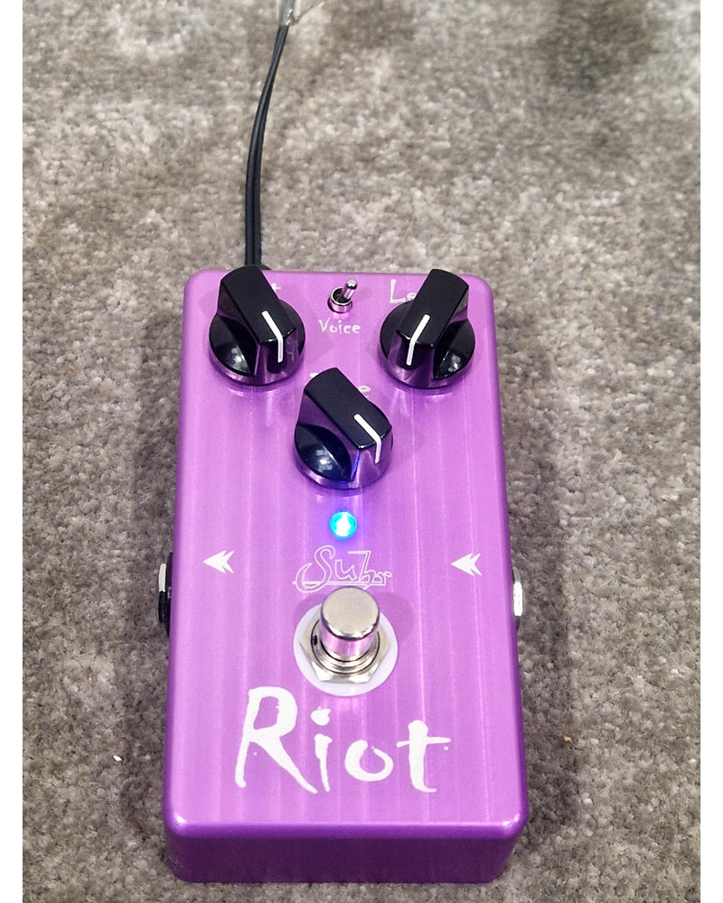 Suhr Riot - Effects Pedal - Purple - Like New w/ Original Box & Manuals - Image 2