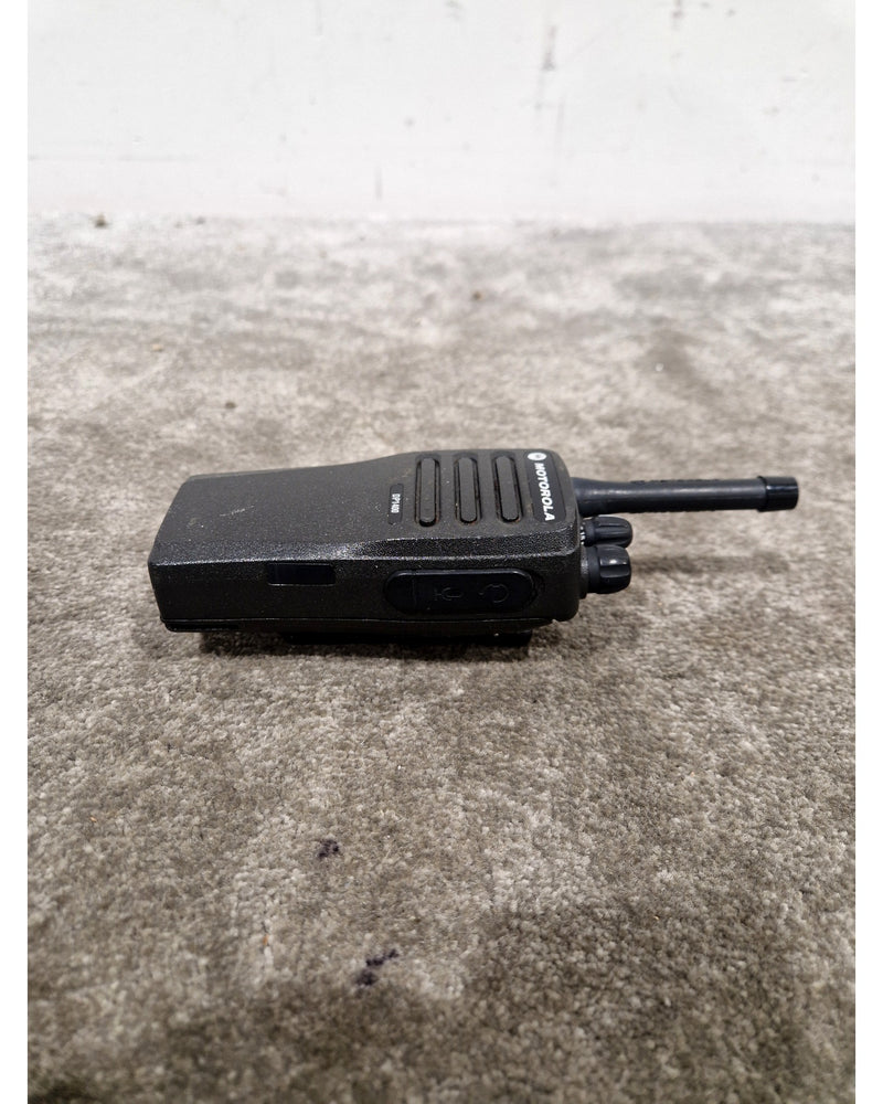 Motorola DP1400 - Black – Two-way radio - Excellent - Image 7