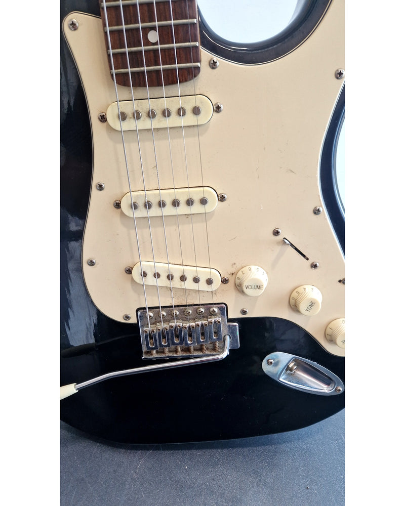 Burswood Strat Style - Electric Guitars - Black - Fair - Image 10