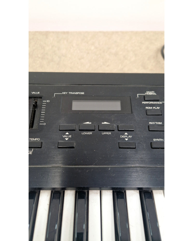 Roland D10 - Synthesizers - Good w/ Hard Case - Image 6