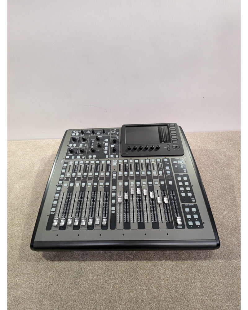 Behringer X32 Compact - Mixer - Black - Excellent w/ Original Box, Manuals, Cables - image 18