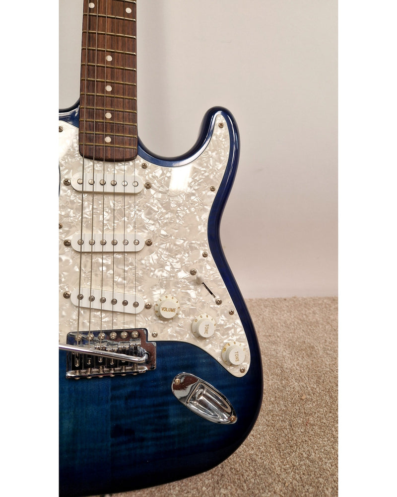 Vintage V6 - Electric Guitar - Blue - Excellent w/ Soft Case - image 5