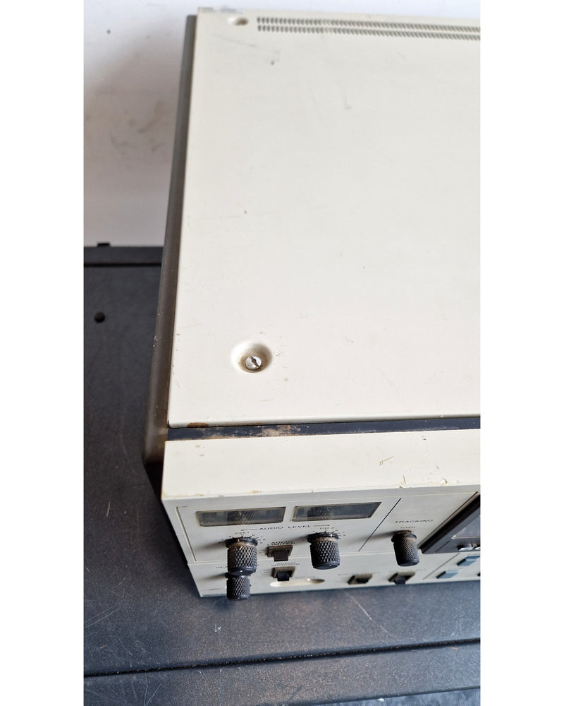 Sony U-Matic VO-5630 - Video Recorder - Cream - Spares or Repair - image 12