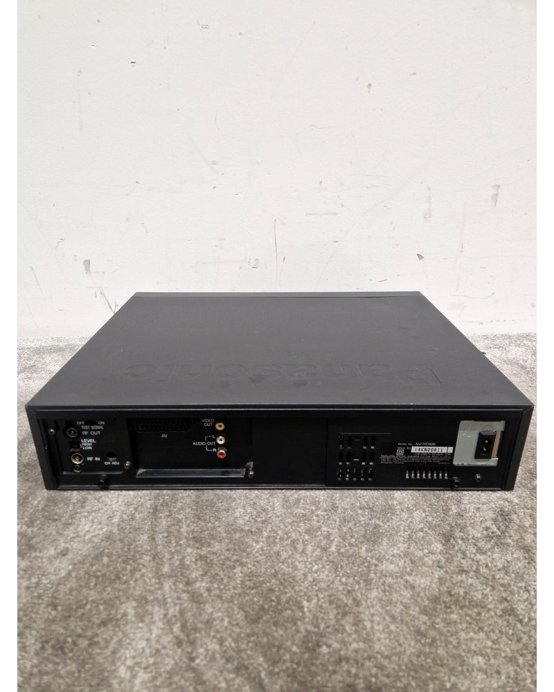 Panasonic NV HD90B - VHS Video Recorder - Spares or Repair - Image 4