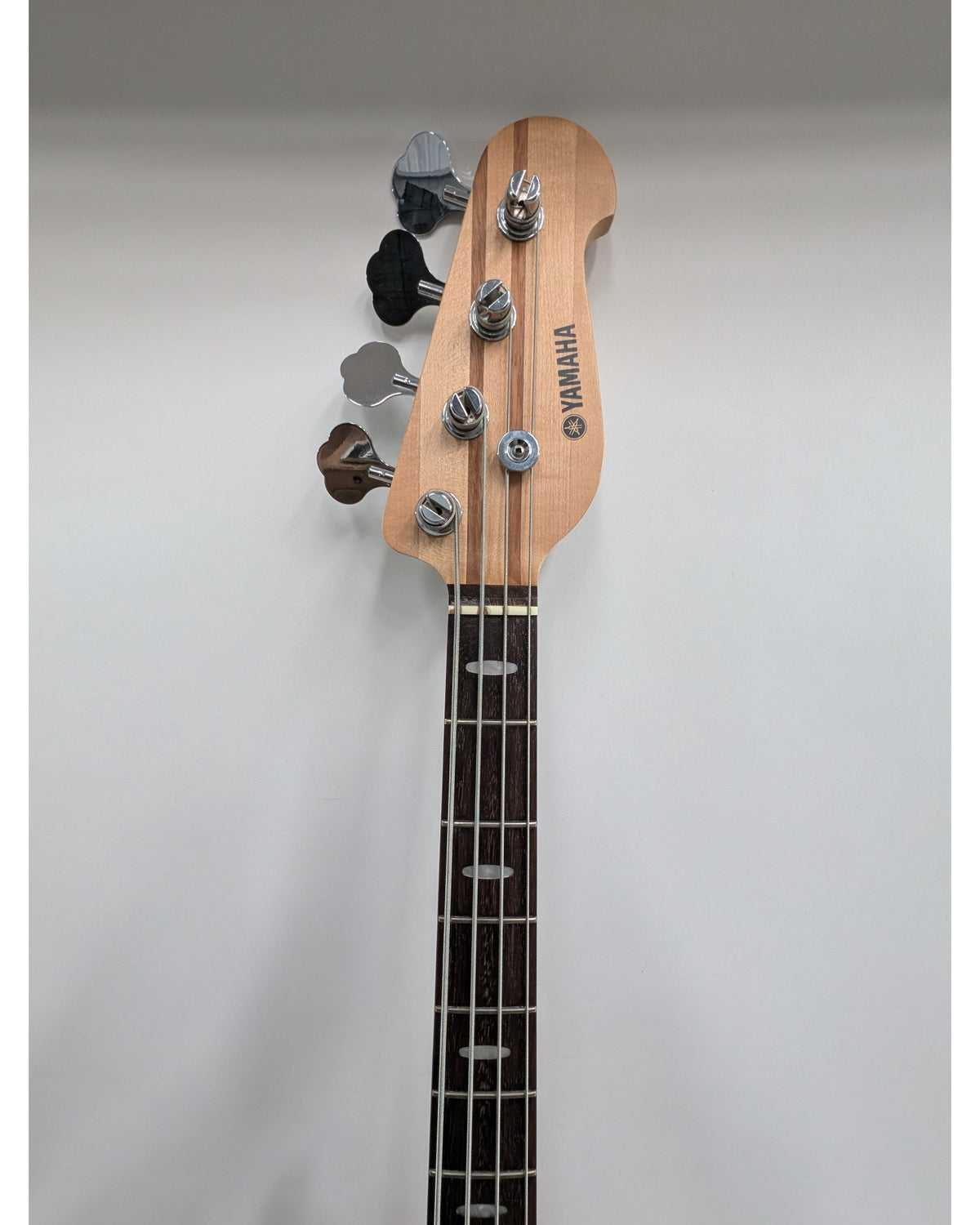 Yamaha BB424X Bass Guitar - Used | Audio Trader